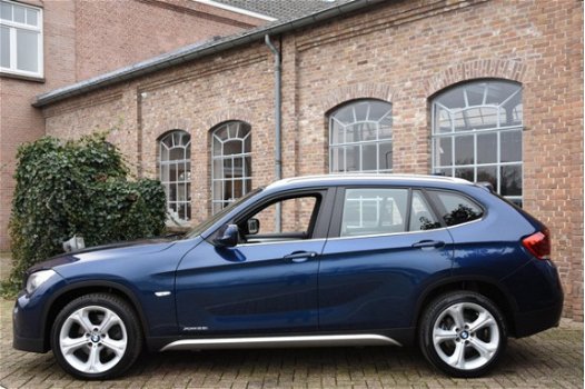 BMW X1 - XDrive28i Business 4wd 245pk 2011 109.763 km Automaat Navi Leder - 1