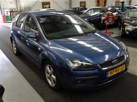 Ford Focus - 1.6-16V First Edition Automaat Airco Nap 157864 km - 1