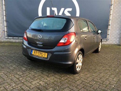 Opel Corsa - 1.4-16V Anniversary Edition - AIRCO - CRUISE CONTROL - ZEER LAGE KM-STAND - 1