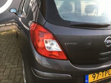 Opel Corsa - 1.4-16V Anniversary Edition - AIRCO - CRUISE CONTROL - ZEER LAGE KM-STAND