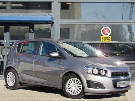 Chevrolet Aveo - 1.3D LT 5 Deurs / Airco / Cruise Control / Hoge instap / Nieuwe Apk - 1