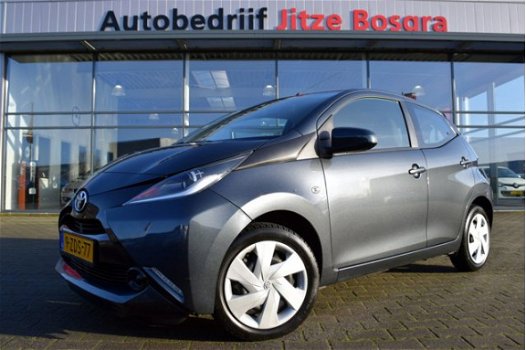 Toyota Aygo - 1.0 VVT-i 5Drs X-Play Full Map Navi, Airco, Telefonie, Dealer Onderhouden - 1