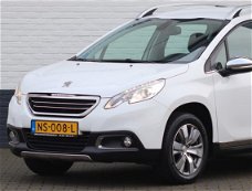 Peugeot 2008 - 1.2 PureTech Allure Navi Clima Cruise 74779 KM