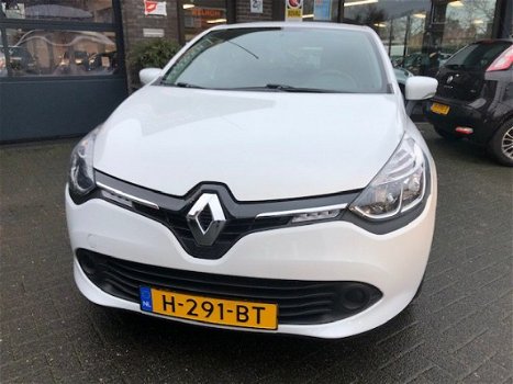 Renault Clio - 1.2 5-drs. Navigatie - 1