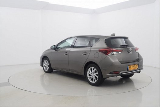 Toyota Auris - 1.2T Trend Navi 5drs - 1