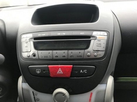 Peugeot 107 - XS 1.0 Airco AuX Radio Elec Ramen CV Afstand LM - 1