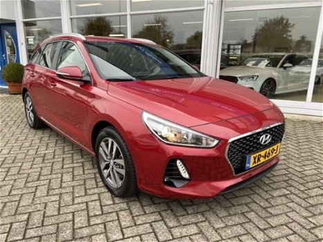 Hyundai i30 Wagon - 1.0 T-GDi 120pk i-Motion, Stoelverwarming, Stuurverwarming - 1