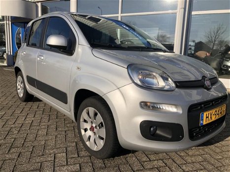 Fiat Panda - 1.2 69PK Lounge, Parkeersensoren, Climate Control, - 1