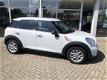 Mini Mini Countryman - 1.6 98pk One Pepper, Navigatie, Lm velgen, Climate control - 1 - Thumbnail