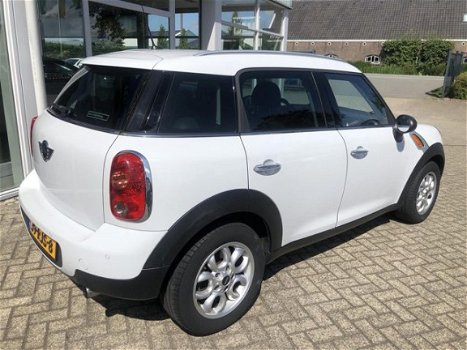 Mini Mini Countryman - 1.6 98pk One Pepper, Navigatie, Lm velgen, Climate control - 1