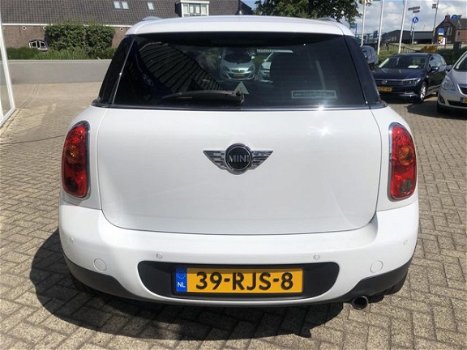 Mini Mini Countryman - 1.6 98pk One Pepper, Navigatie, Lm velgen, Climate control - 1