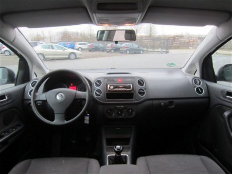 Volkswagen Golf Plus - 1.6 FSI Trendline Airco, Trekhaak - 1