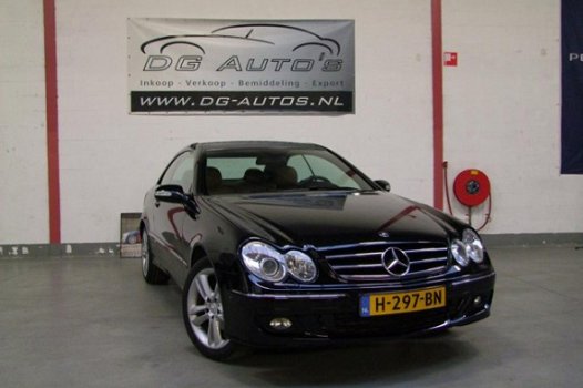 Mercedes-Benz CLK-Klasse - 220 cdi Avantgarde - 1