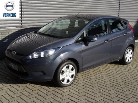 Ford Fiesta - 1.25 60PK 5D CHAMPIONS EDITION - 1