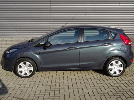 Ford Fiesta - 1.25 60PK 5D CHAMPIONS EDITION - 1