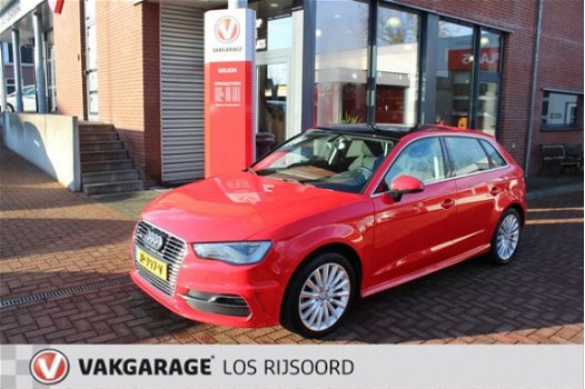 Audi A3 Sportback - 1.4 TFSI 204pk E-tron S-tronic Attraction, Pano, LED - 1