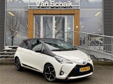 Toyota Yaris - 1.5 Hybrid Bi-Tone Navigatie, Stoelverwarming, 16.000 km