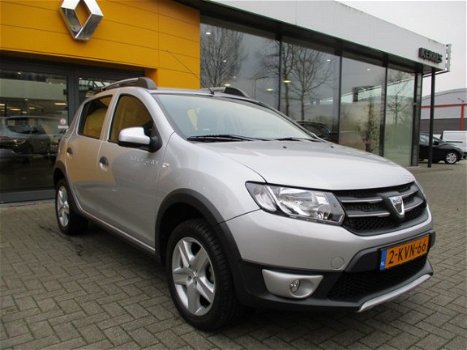 Dacia Sandero - TCe 90 Stepway Lauréate 1e EIGENAAR / BLUETOOTH / NAVI / - 1