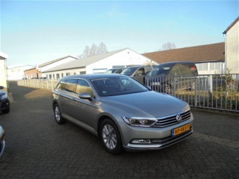 Volkswagen Passat Variant - 1.6 TDI 120pk BMT 7-DSG Business Edition - 1