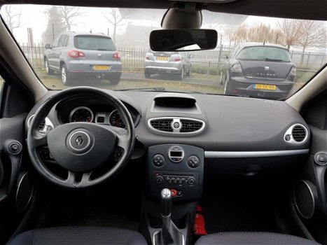 Renault Clio - 1.5 dCi Rip Curl - 1