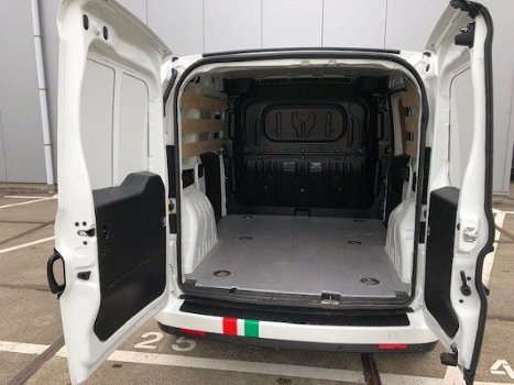 Fiat Doblò - SX 1.3D 95PK L1H1 - 1