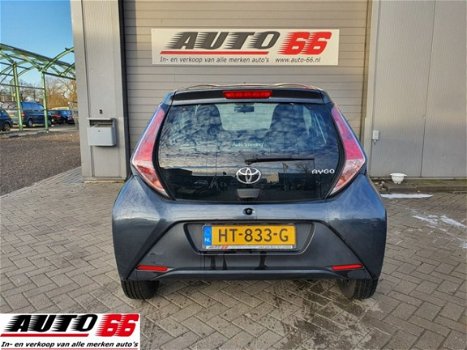 Toyota Aygo - 1.0 VVT-i x Cruise Conrol Airco Led Parrot (bj 2016) - 1