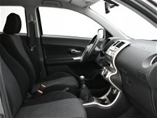 Toyota Urban Cruiser - 1.3 Dynamic | Cruise control | Parkeersensoren | Trekhaak |