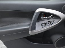 Toyota RAV4 - 2.0 VVTi Linea Terra | Leder | Navigatie | Sensoren