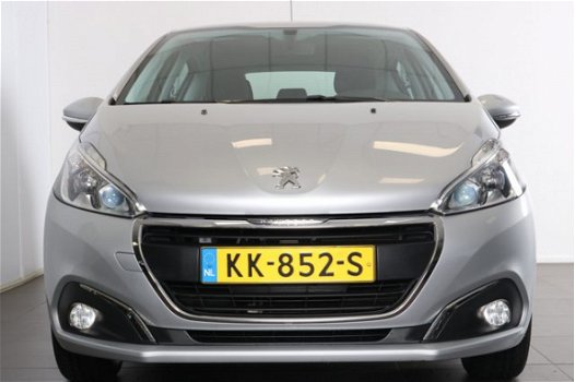 Peugeot 208 - Blue Lion 1.2 82PK 5-DRS | NAVI | AIRCO | PDC | BLUETOOTH | DAB+ | METALLIC | - 1