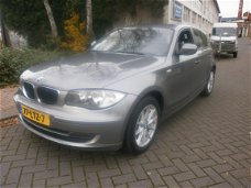 BMW 1-serie - 118i Business Line