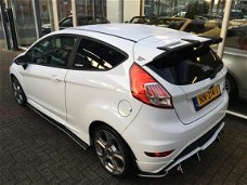 Ford Fiesta - 1.6 ST2 UNIEKE AUTO 265 PK