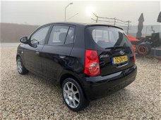 Kia Picanto - 1.0 X-pect