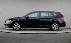 Volvo V60 - 2.0 D2 Kinetic Business Pack Connect Winter-Line, Automaat, Navigatie, Xenon
