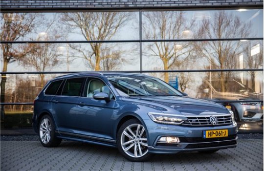 Volkswagen Passat Variant - 2.0 TDI Business Edition R , Achteruitrijcamera, Comfortstoelen, Navigat - 1