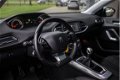 Peugeot 308 SW - 1.2 PureTech Blue Lease Premium , Panoramadak, Navigatie, Stoelverwarming, - 1 - Thumbnail