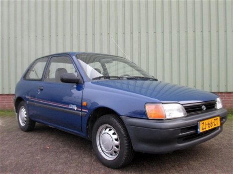 Toyota Starlet - 1.3 XL Automaat Nette Staat NL Auto Weinig Km - 1