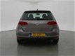 Volkswagen Golf - 1.6 TDI 5-DEURS + NAVIGATIE / TREKHAAK - 1 - Thumbnail