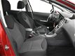 Peugeot 308 SW - 1.6 + PANORAMADAK / NAVIGATIE / CRUISE / CLIMATE CONTROL - 1 - Thumbnail