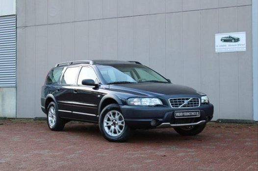 Volvo XC70 - 2.5 T AWD AUTOMAAT YOUNGTIMER BTW AUTO - 1