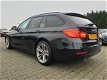 BMW 3-serie Touring - 318d Business AUT. *PANORAMA+XENON+LEDER+NAVI+PDC - 1 - Thumbnail