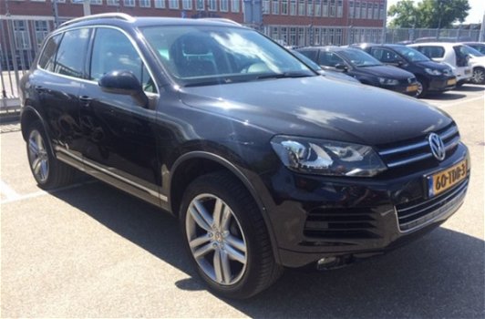 Volkswagen Touareg - 3.0 TDI Highline AUT. *NAVI+LEDER+XENON+CAMERA+ECC+PDC - 1