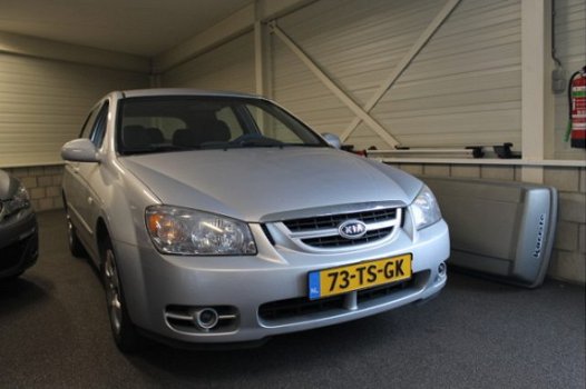 Kia Cerato - 1.6-16V LX - 1