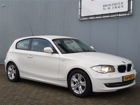 BMW 1-serie - 116i EffDyn. Ed. Business Line Ultimate Edition Navigatie/Xenon/Leer - 1