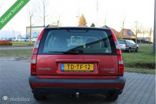 Volvo V70 - XC 2.5 T AWD Luxury, nieuwe apk - 1