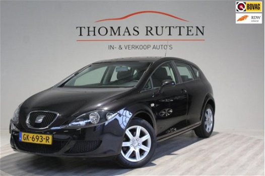 Seat Leon - 1.6 2006/ Airco/ Elek ramen+ Spiegels/ Lm/ Afnbare trekhaak/ Cruise/ Radio CD/ Boekjes - 1