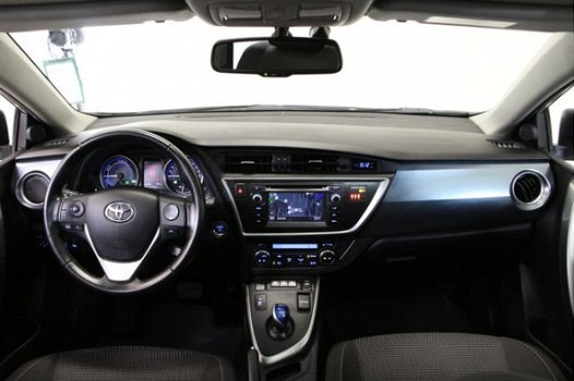 Toyota Auris Touring Sports - 1.8 Hybrid Lease+ PANORAMA + NAVIGATIE + AUTOMAAT - 1