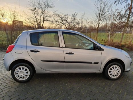 Renault Clio - 1.2-16V Special Line - 5 DEURS - AIRCO - BWJR 2008 - 1