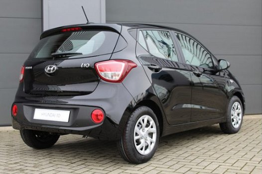 Hyundai i10 - 1.0i Comfort | Rijklaarprijs | Direct uit voorraad | € 1500 korting | 5 jaar fabrieksg - 1