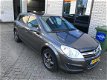 Opel Astra - 1.7 CDTi ecoFLEX Cosmo 1jaar apk/AIRCO/ NAP/ elek ramen/ ZEER NETTE AUTO - 1 - Thumbnail