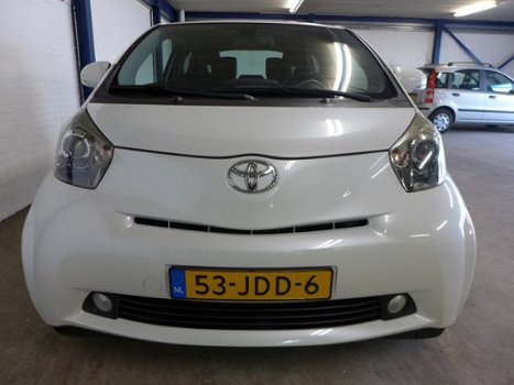 Toyota iQ - 1.0 VVT-i 68pk Aspiration, climat control, bluetooth, half leder - 1